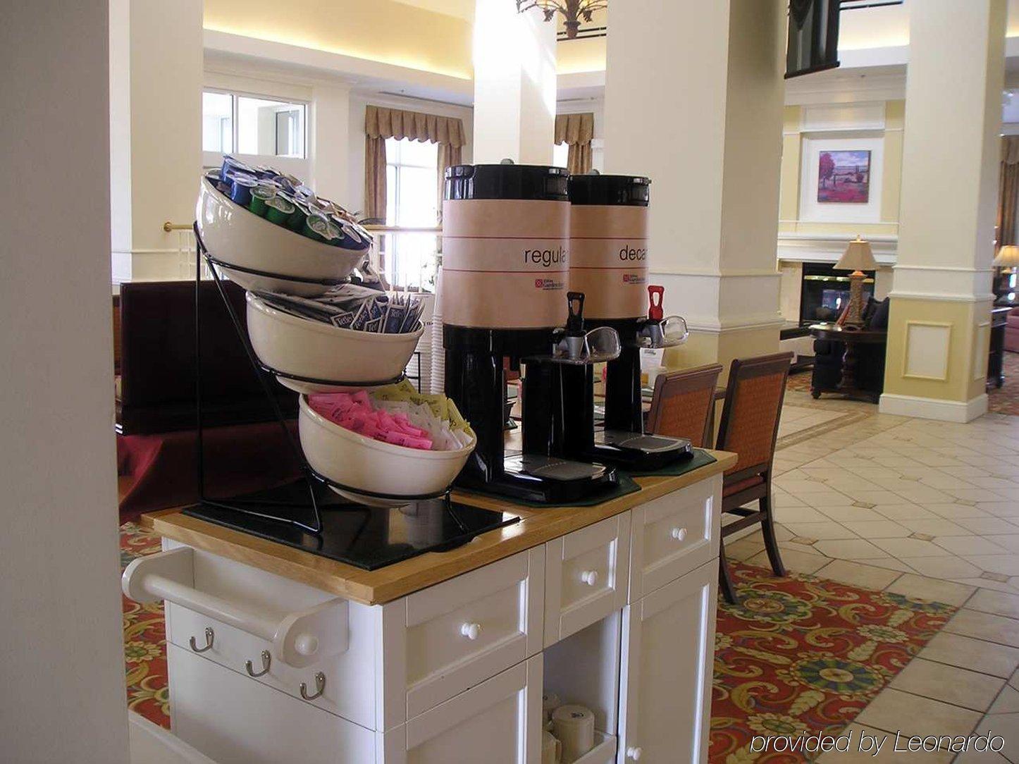 Hilton Garden Inn Akron-Canton Airport North Canton Beltér fotó